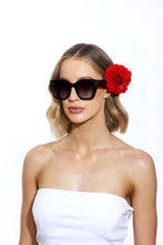 Load image into Gallery viewer, DAHLIA SUNGLASSES
