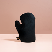 Load image into Gallery viewer, LITTLE HONEY FLAWLESS BLENDING GLOVE

